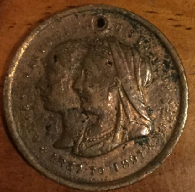 1897 Diamond Jubilee Medal Of Queen Victoria 1937 1897   coin collectible - Main Image 2