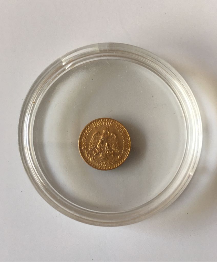 Dos Pesos  coin collectible - Main Image 2