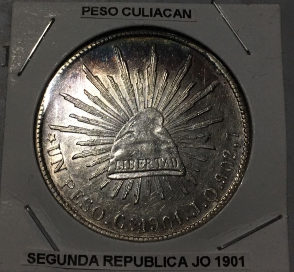 Canada Gold Maple Leaf