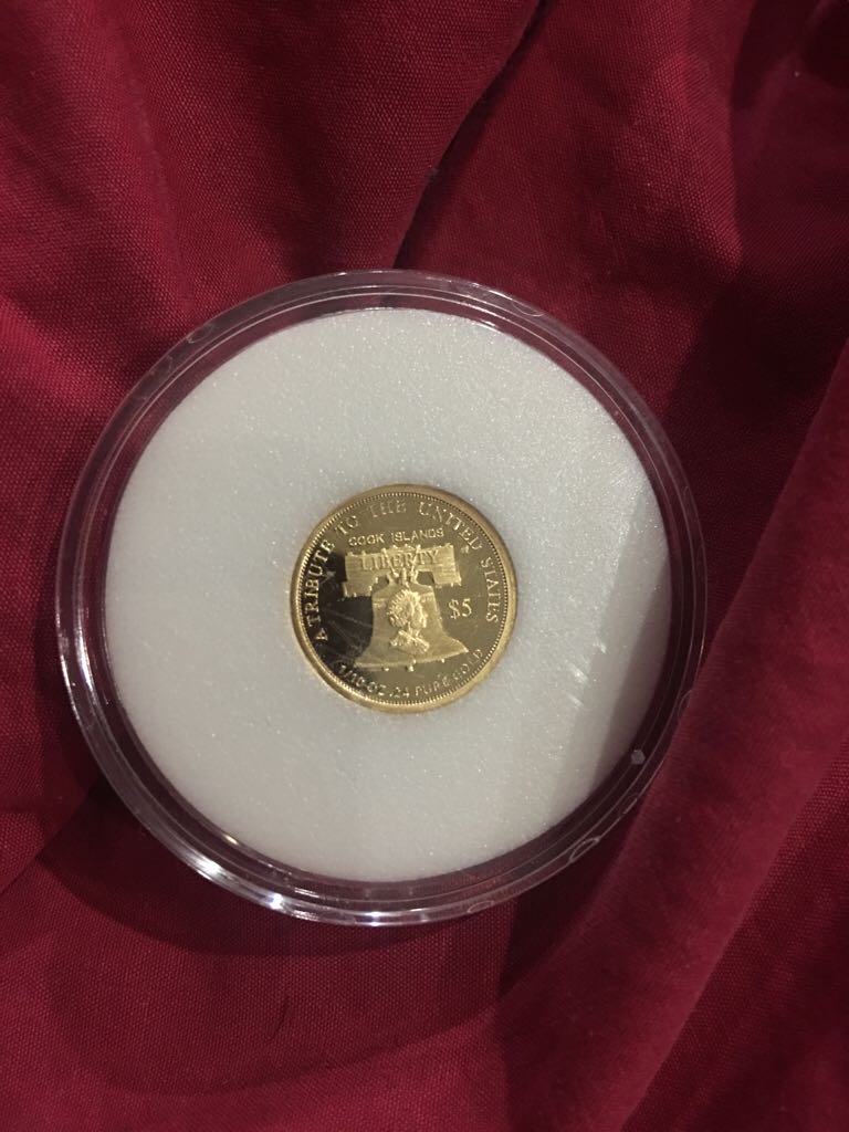 2011 - 1/10 Gold 5.00  coin collectible - Main Image 2