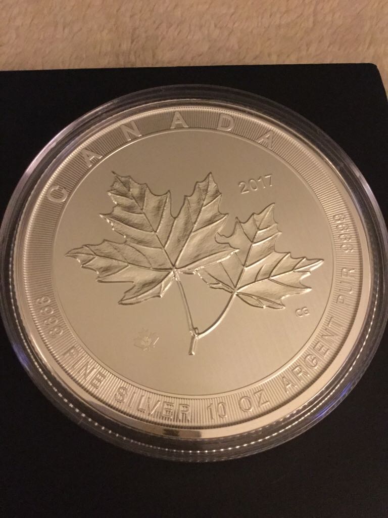 2017 Silver $50 Maple Leaf  coin collectible - Main Image 2