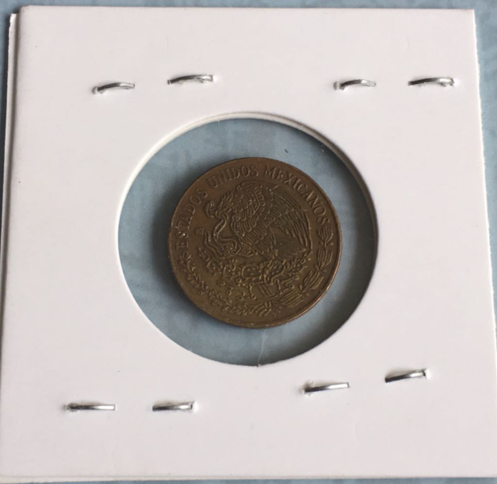 .05 Centavos  coin collectible - Main Image 2