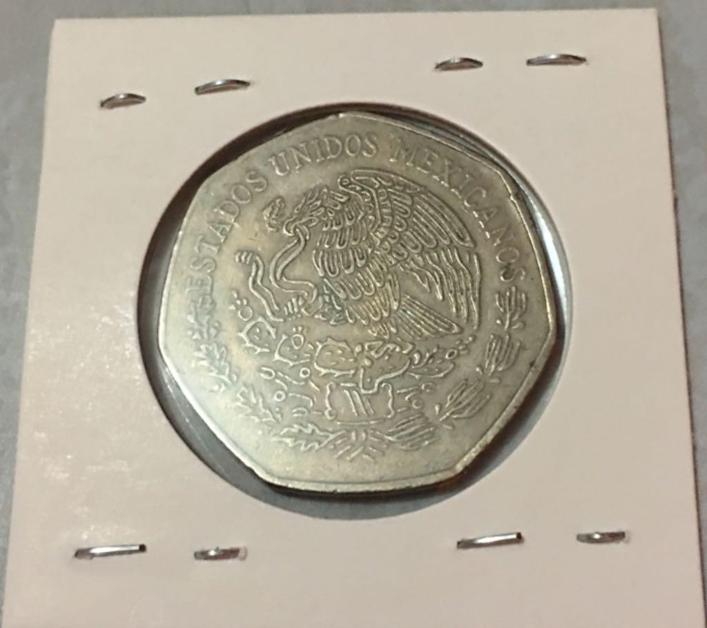 10 Pesos  coin collectible - Main Image 2