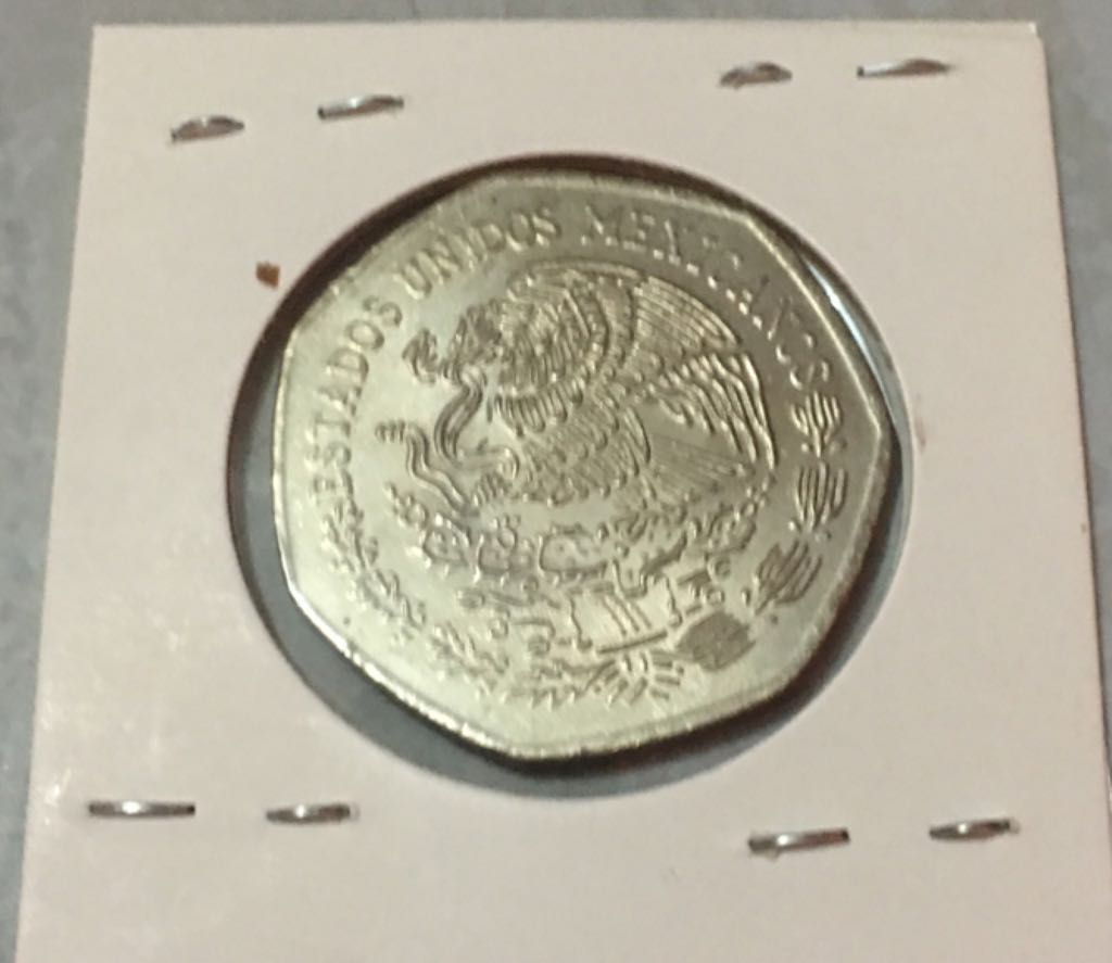 10 Pesos  coin collectible - Main Image 2