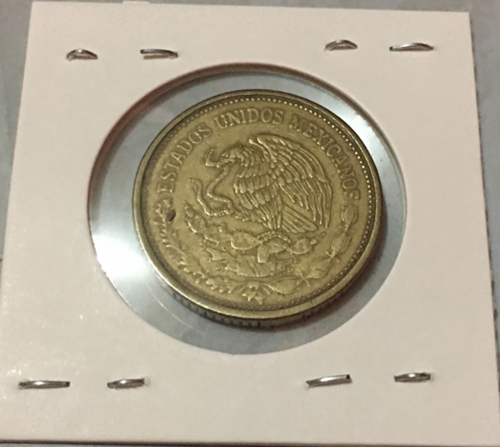100 Pesos  coin collectible - Main Image 2