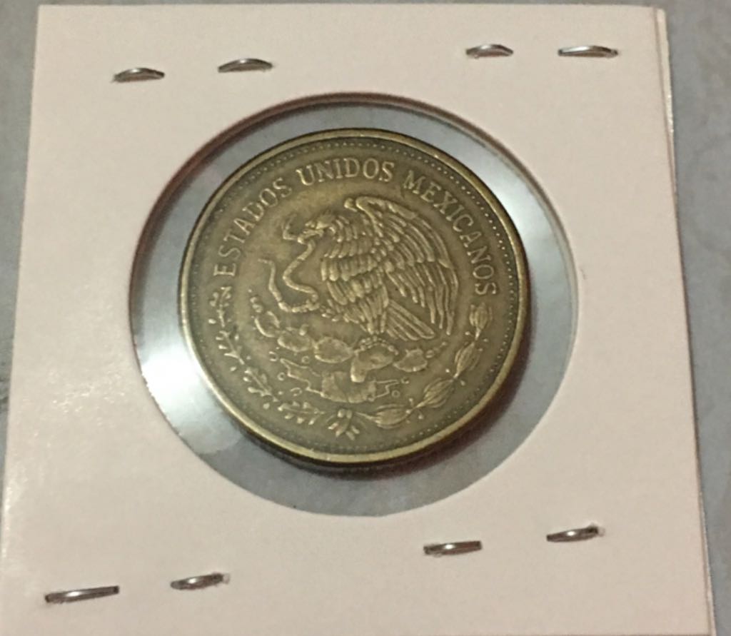 100 Pesos  coin collectible - Main Image 2