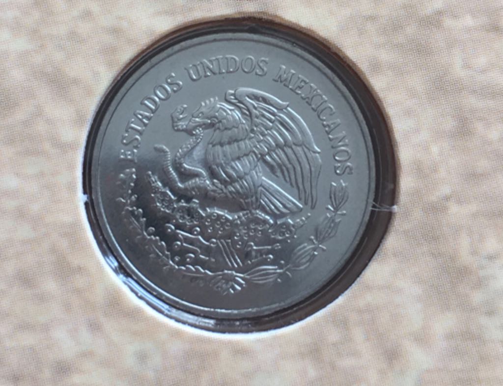 .05 Centavos  coin collectible - Main Image 2