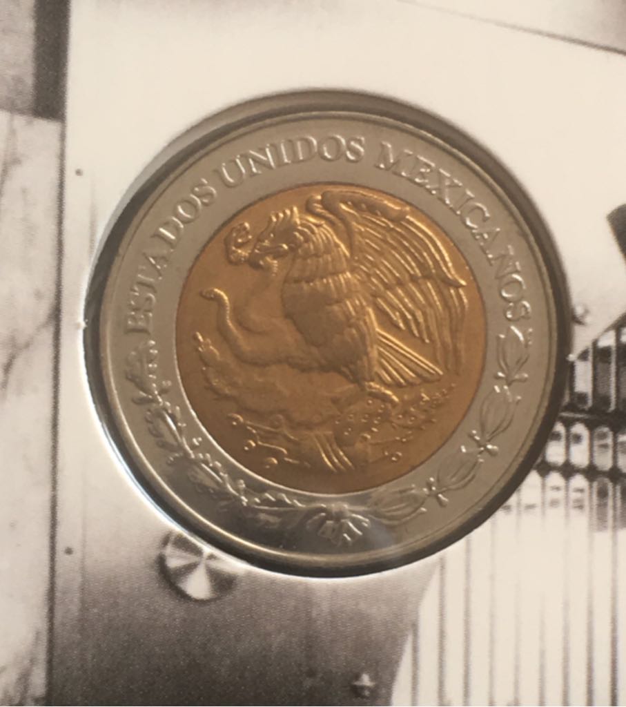 2 Pesos  coin collectible - Main Image 2