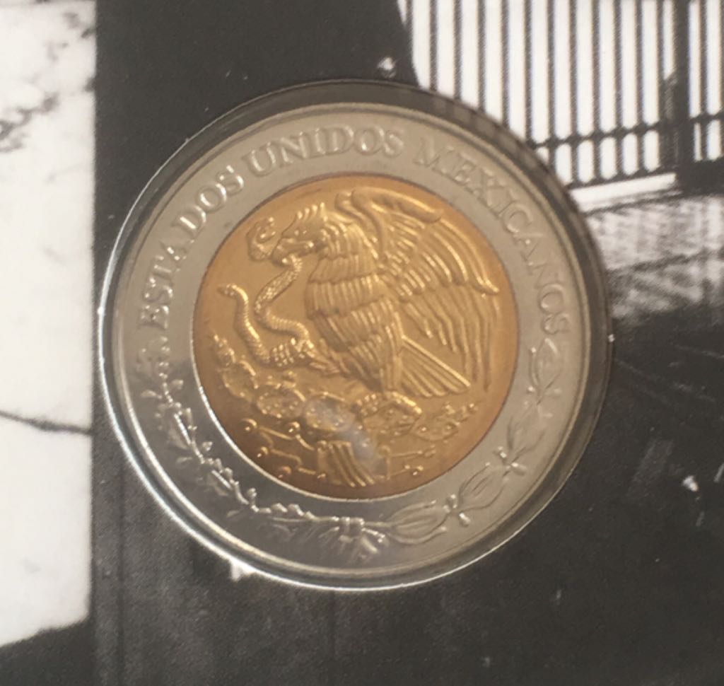 5 Pesos  coin collectible - Main Image 2