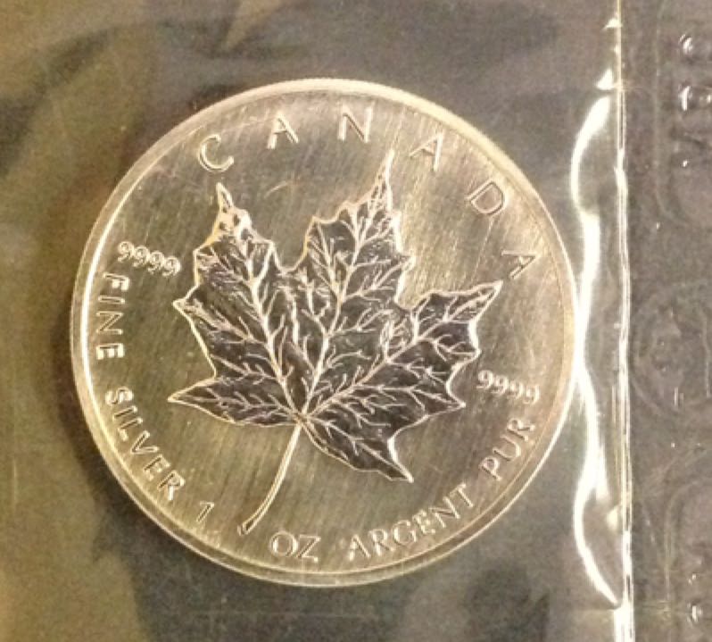 Canadian Silver Maple Leaf  coin collectible - Main Image 2