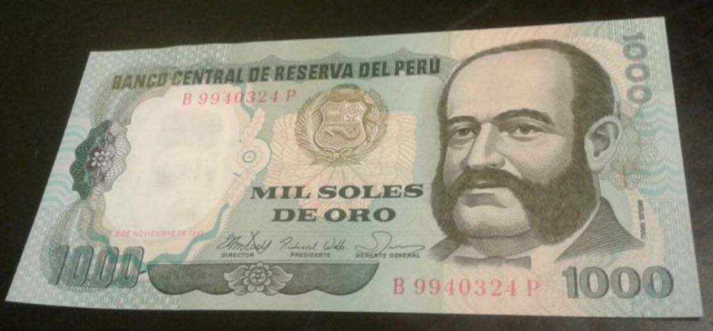 10 Pesos