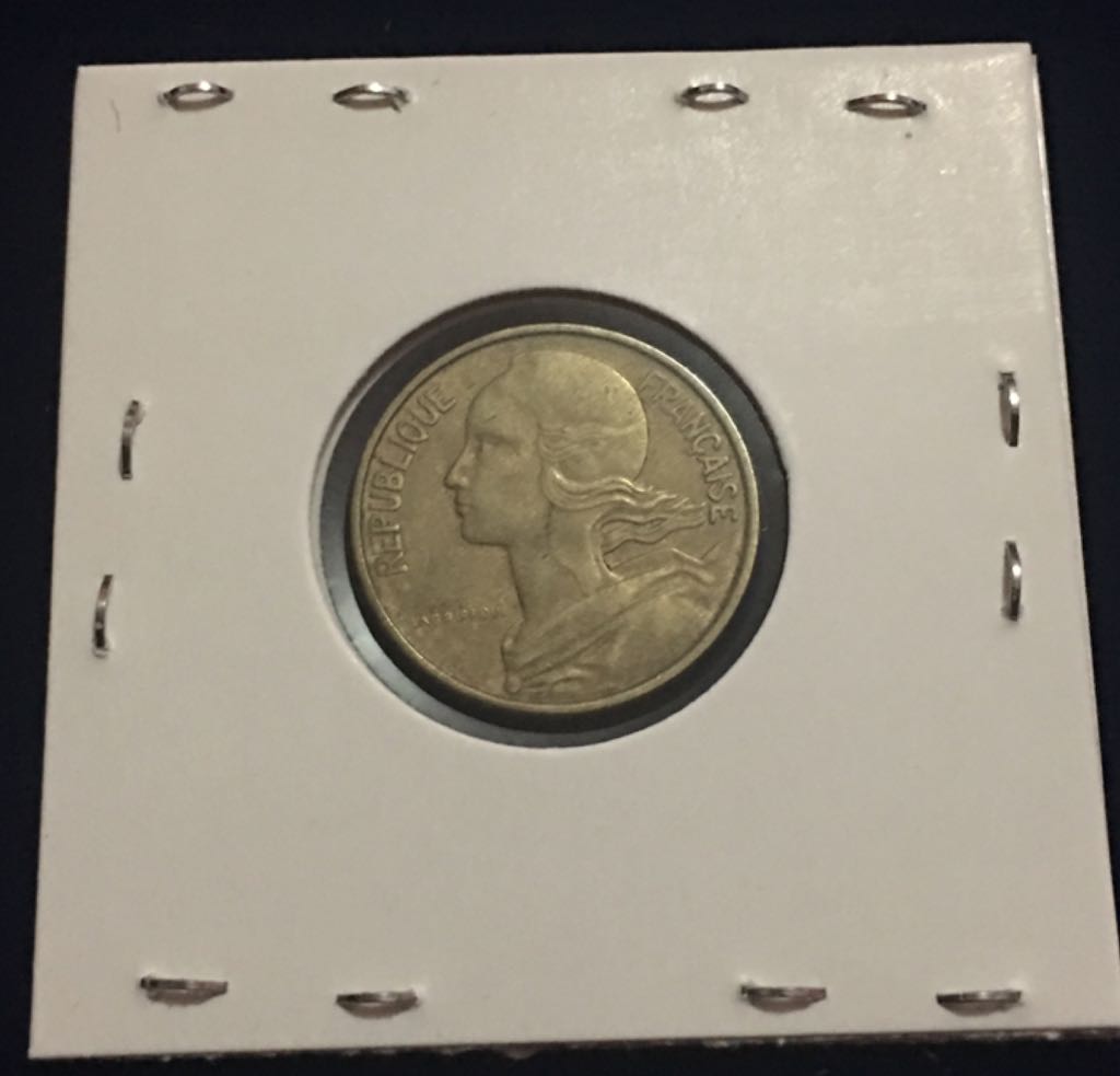 .1 Centimos  coin collectible - Main Image 2