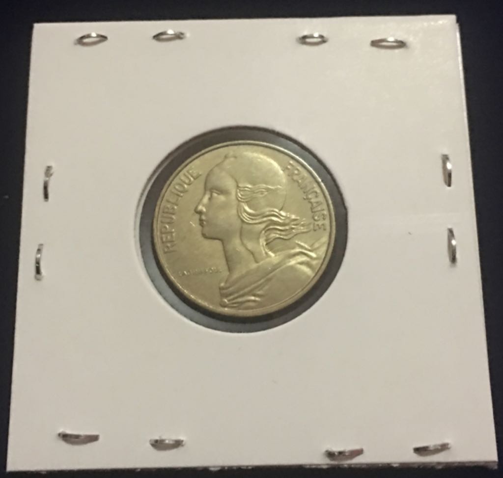 .1 Centimos  coin collectible - Main Image 2