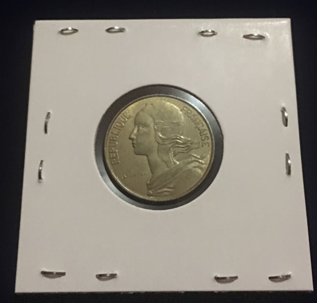 .1 Centimos  coin collectible - Main Image 2