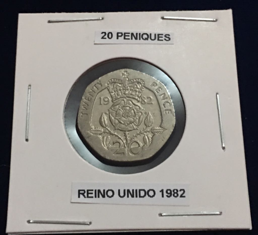 Zz-Majestic Maple Leaf