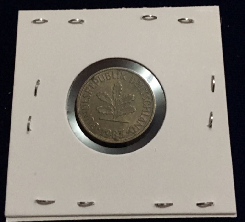 .05 Centavos  coin collectible - Main Image 2