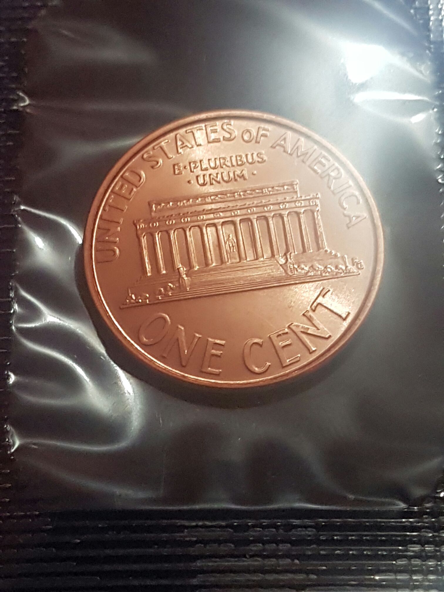 Canadian Silver Maple Leaf with London’s Tower Bridge Privy 