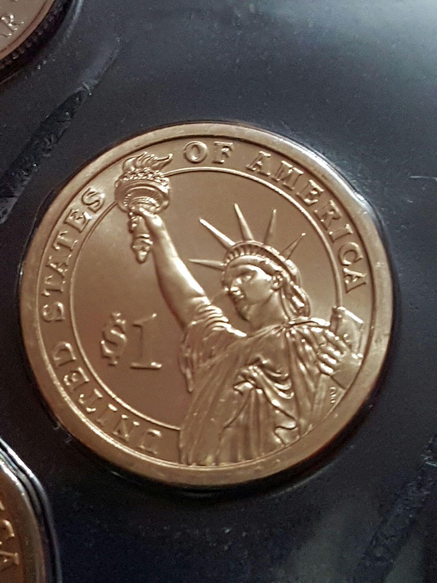 1 Dolar  coin collectible - Main Image 2