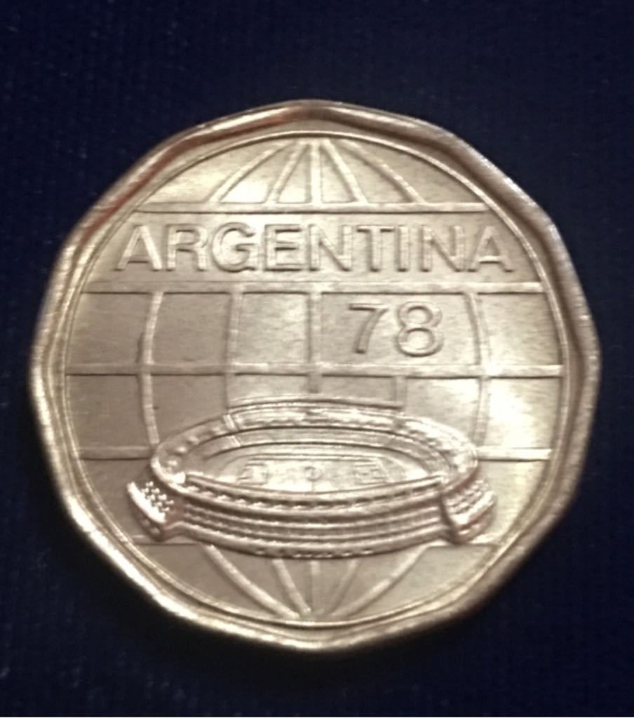 100 Pesos  coin collectible - Main Image 2