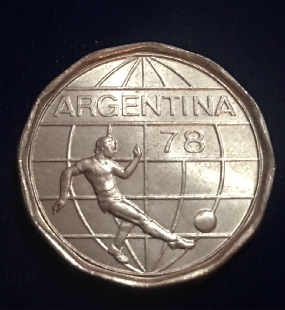 50 Pesos  coin collectible - Main Image 2