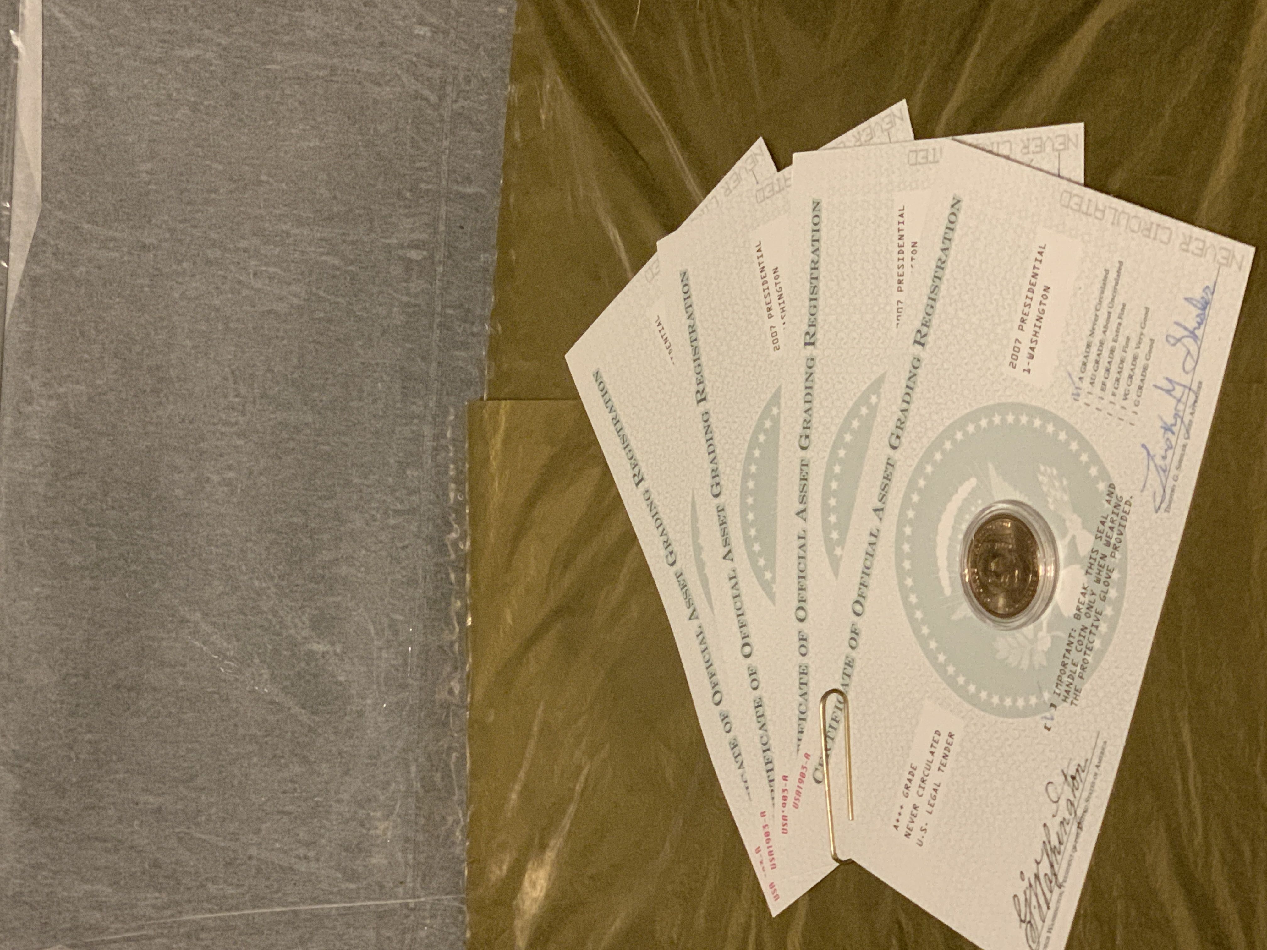 2007 D George Washington Golden Dollar  coin collectible - Main Image 3