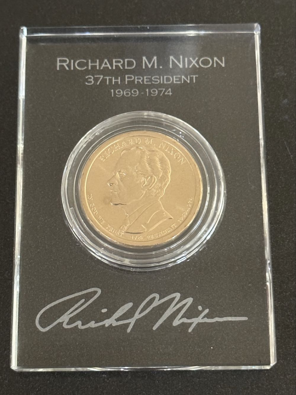 2016 D Richard Nixon Golden Dollar  coin collectible - Main Image 3