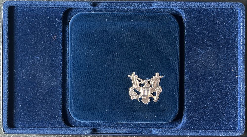 1996 Smithsonian Institution 150th Annivesary Commerative  coin collectible - Main Image 3