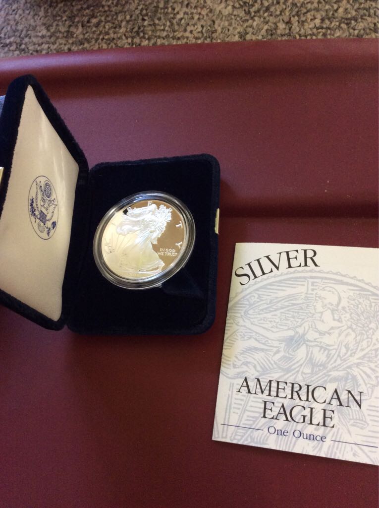 Design Icons By Arnold Machin - 50th Anniversary