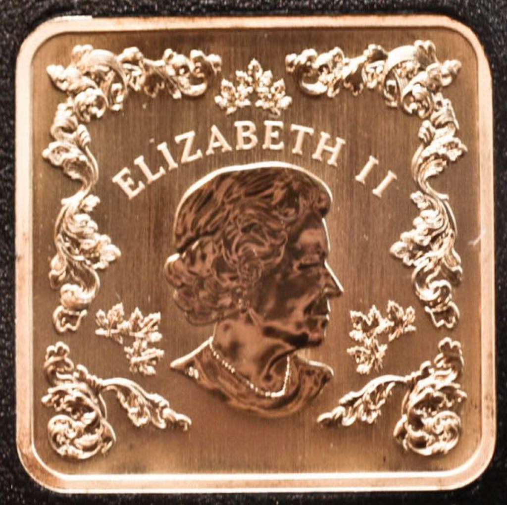 Sterling Silver 3 Dollars  coin collectible - Main Image 2