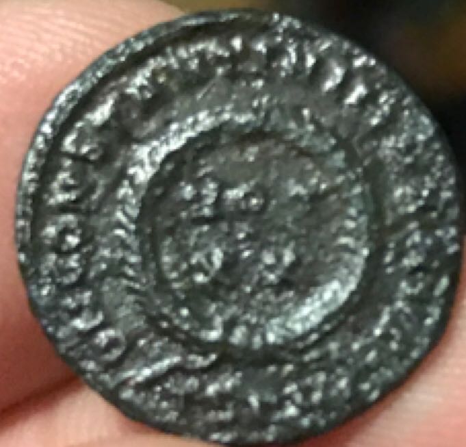 Constantine I Centenionalis AE3  coin collectible - Main Image 2