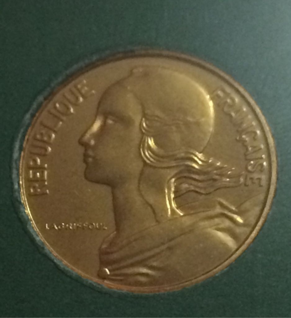 .1 Centimos  coin collectible - Main Image 2