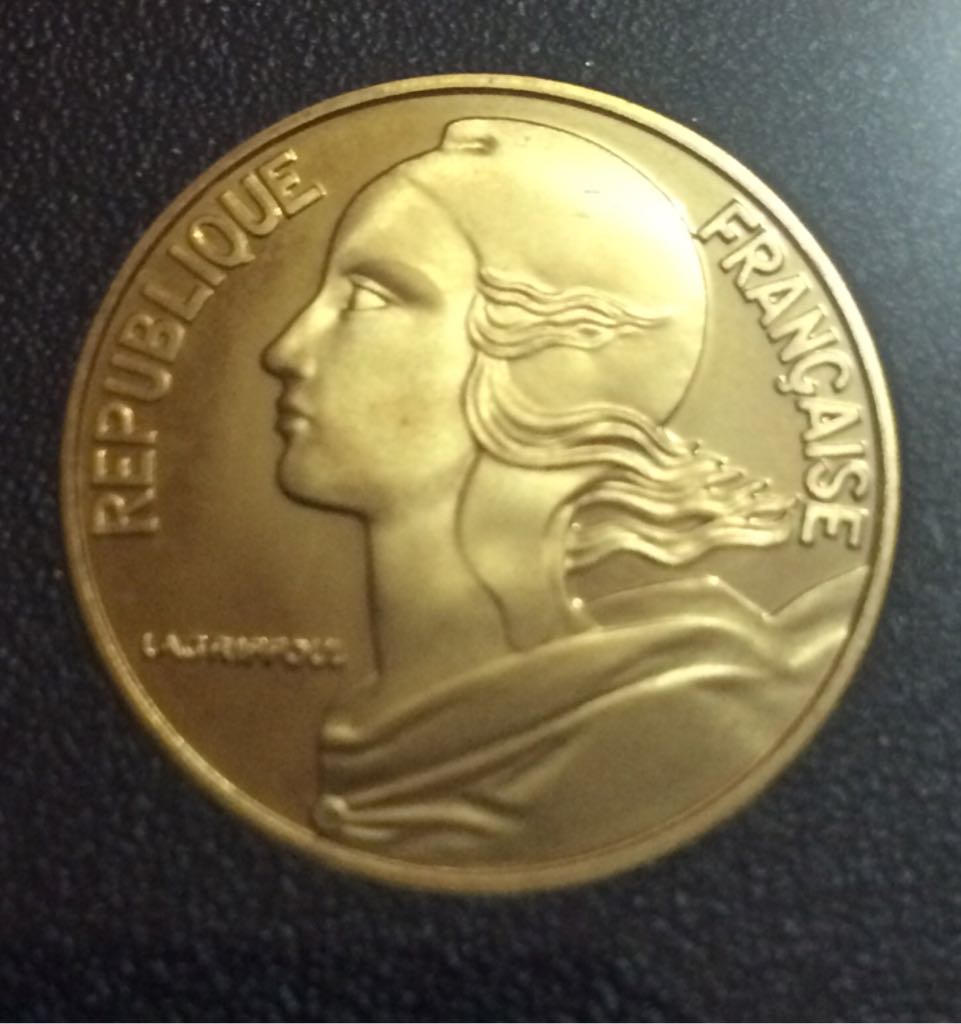 .2 Centimos  coin collectible - Main Image 2