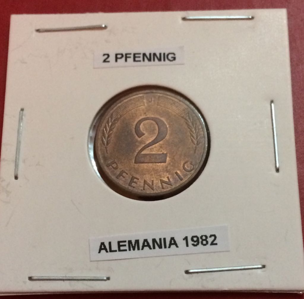 Book - Canadian Nickel 10 Cent Coin