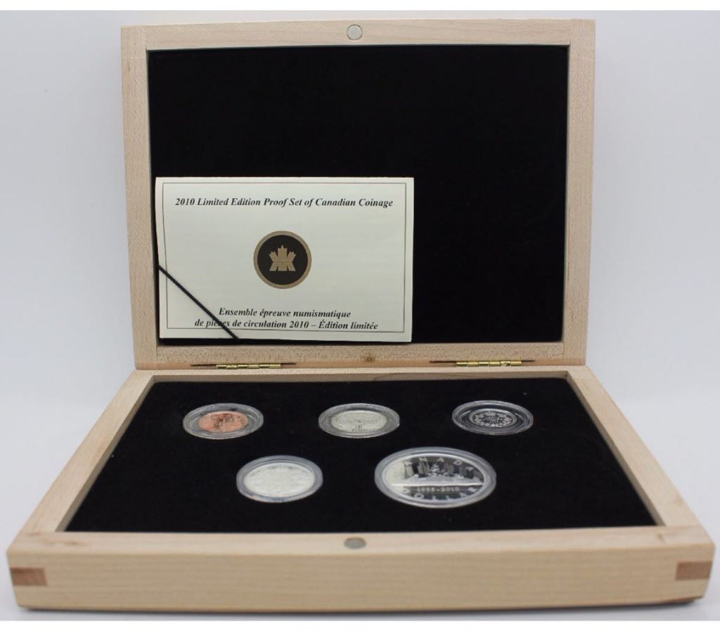 Book - Canadian Silver Dollar