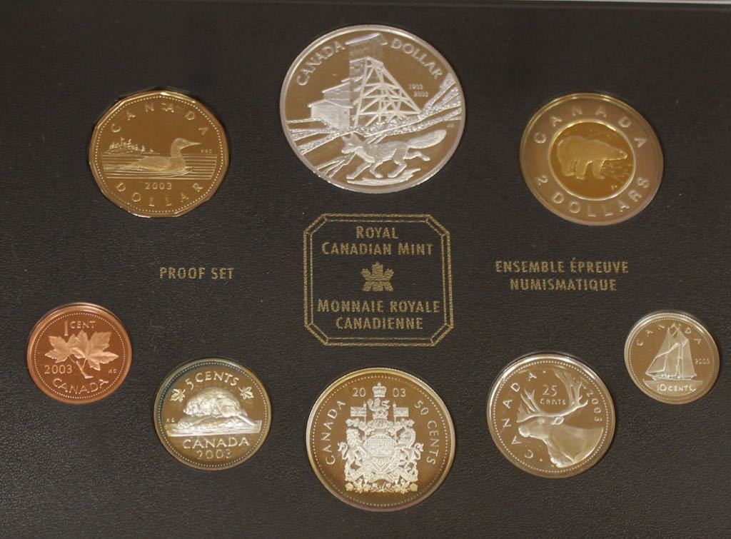 Book - Canadian Silver 25 Cent Coin