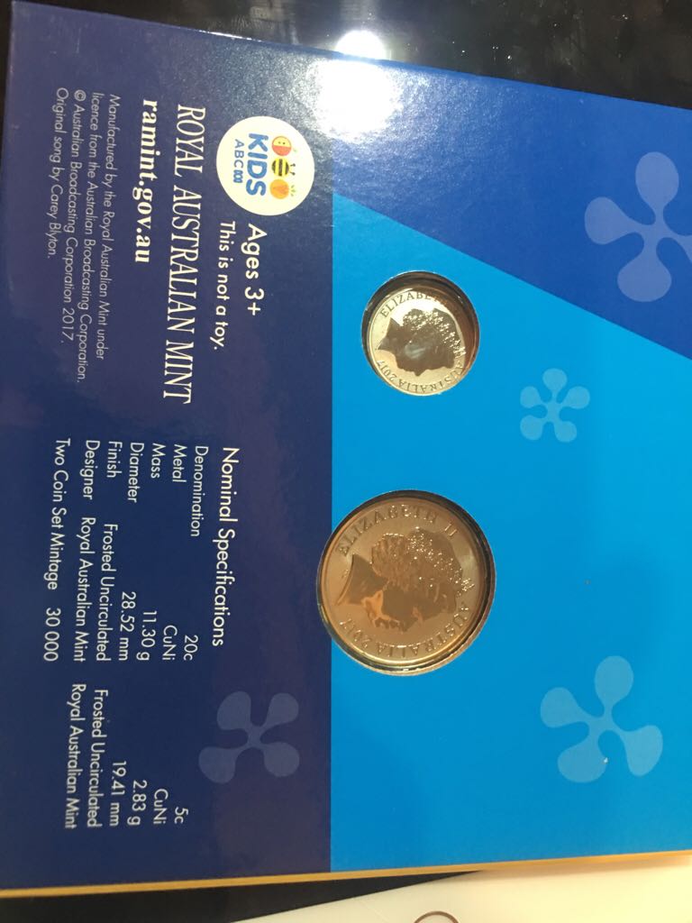 Bananas In Pyjamas 25th Anniversary Frosted 2017 Coin Set  coin collectible - Main Image 2