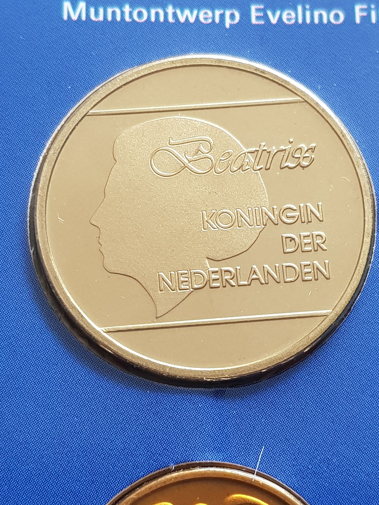 2 1/2 Florin  coin collectible - Main Image 2