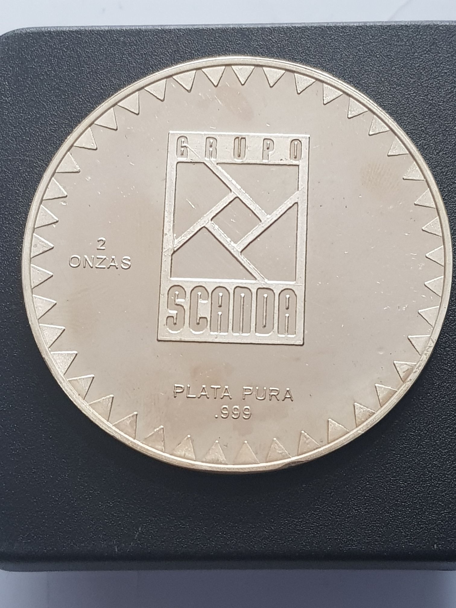 Book - Canadian Copper 1 Cent Coin