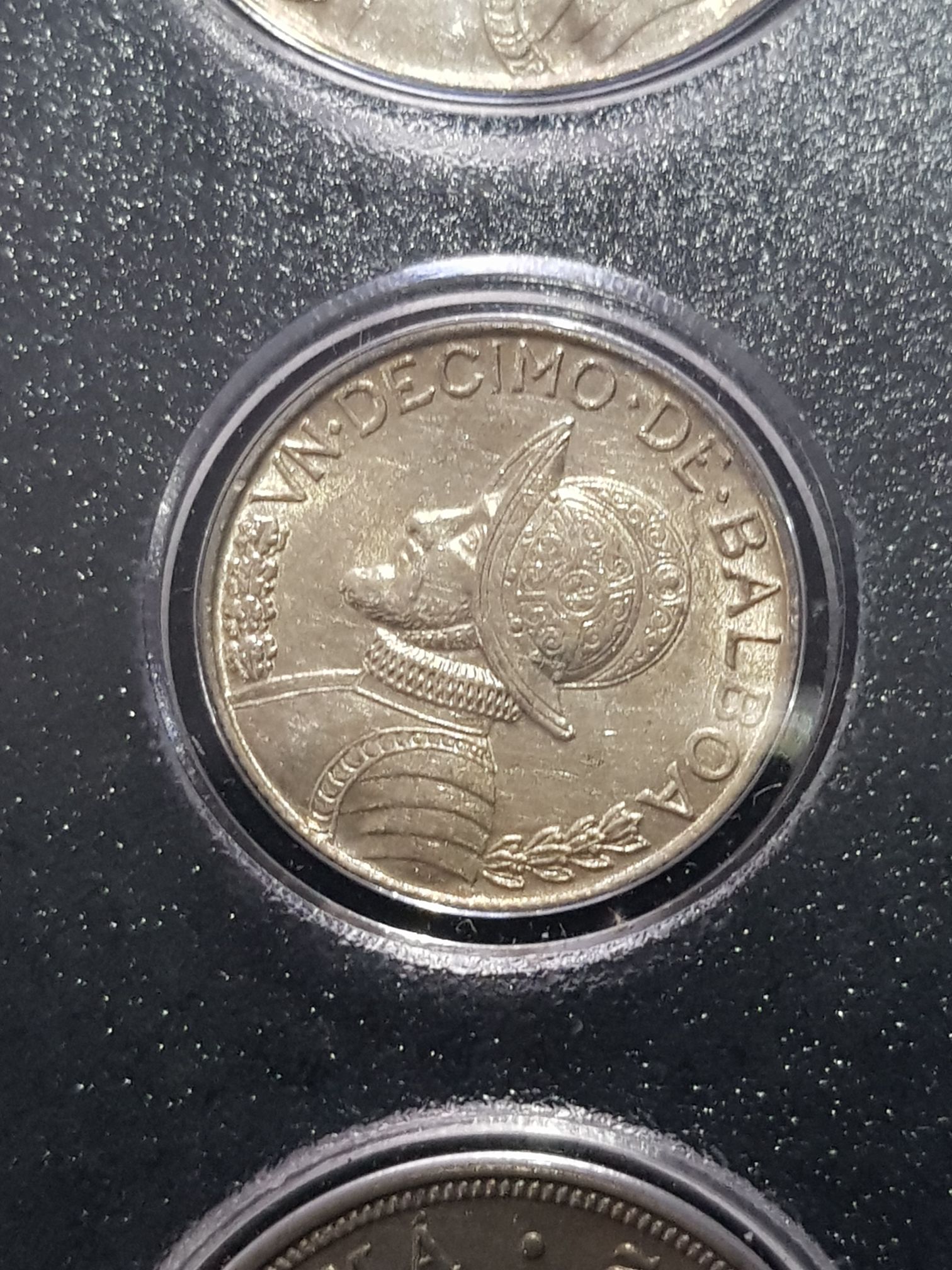 Proof Set Of Canadian Coinage - 400th Anniversary Of Quebec City