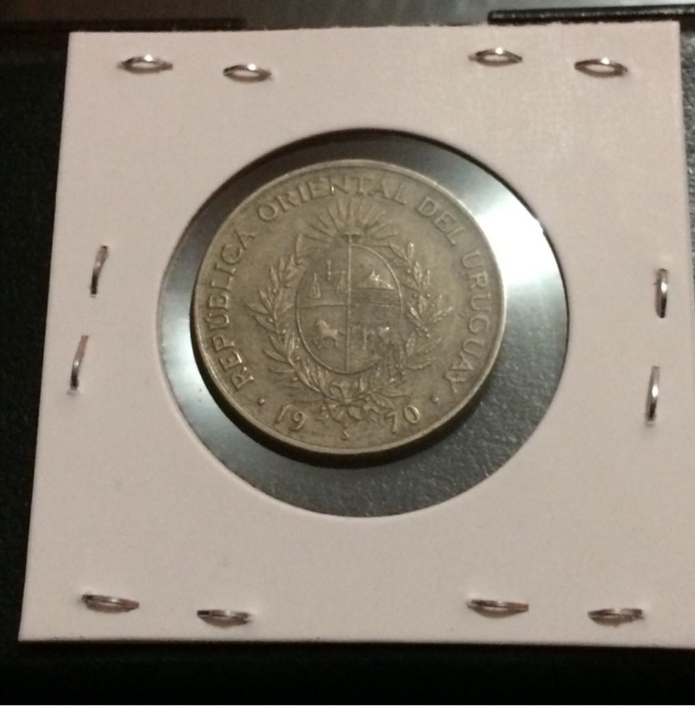 50 Pesos  coin collectible - Main Image 2