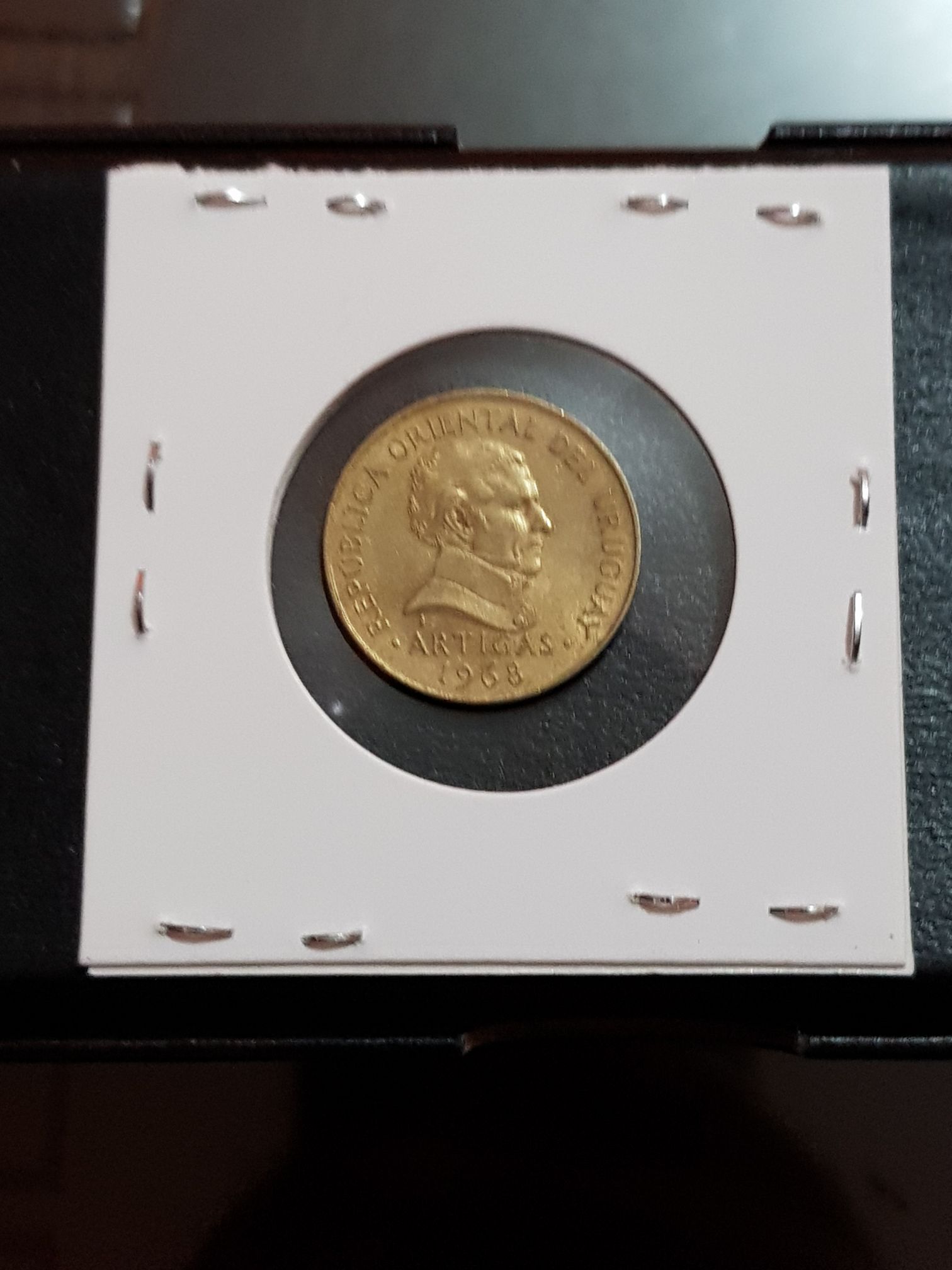 5 Pesos  coin collectible - Main Image 2