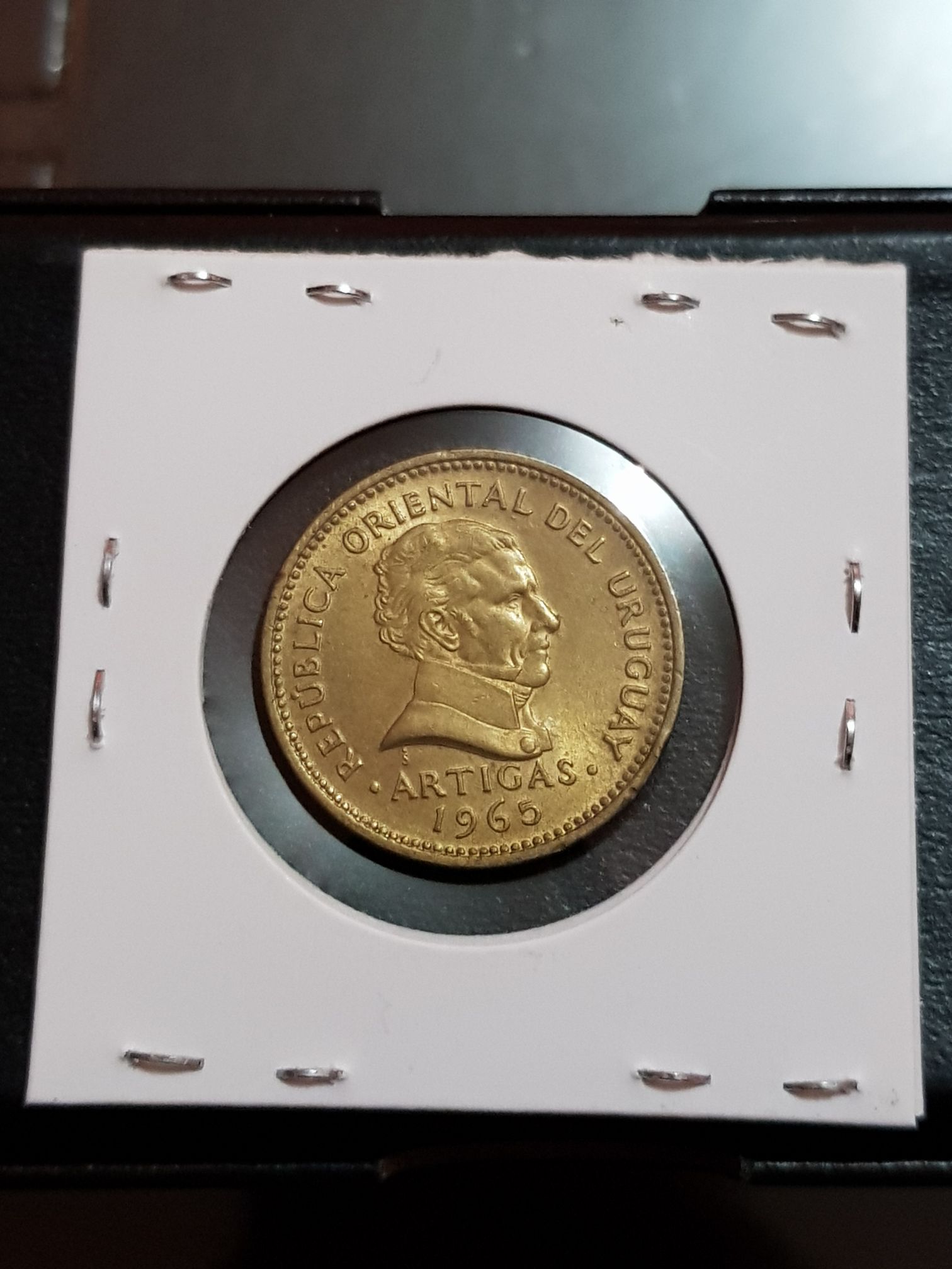 5 Pesos  coin collectible - Main Image 2