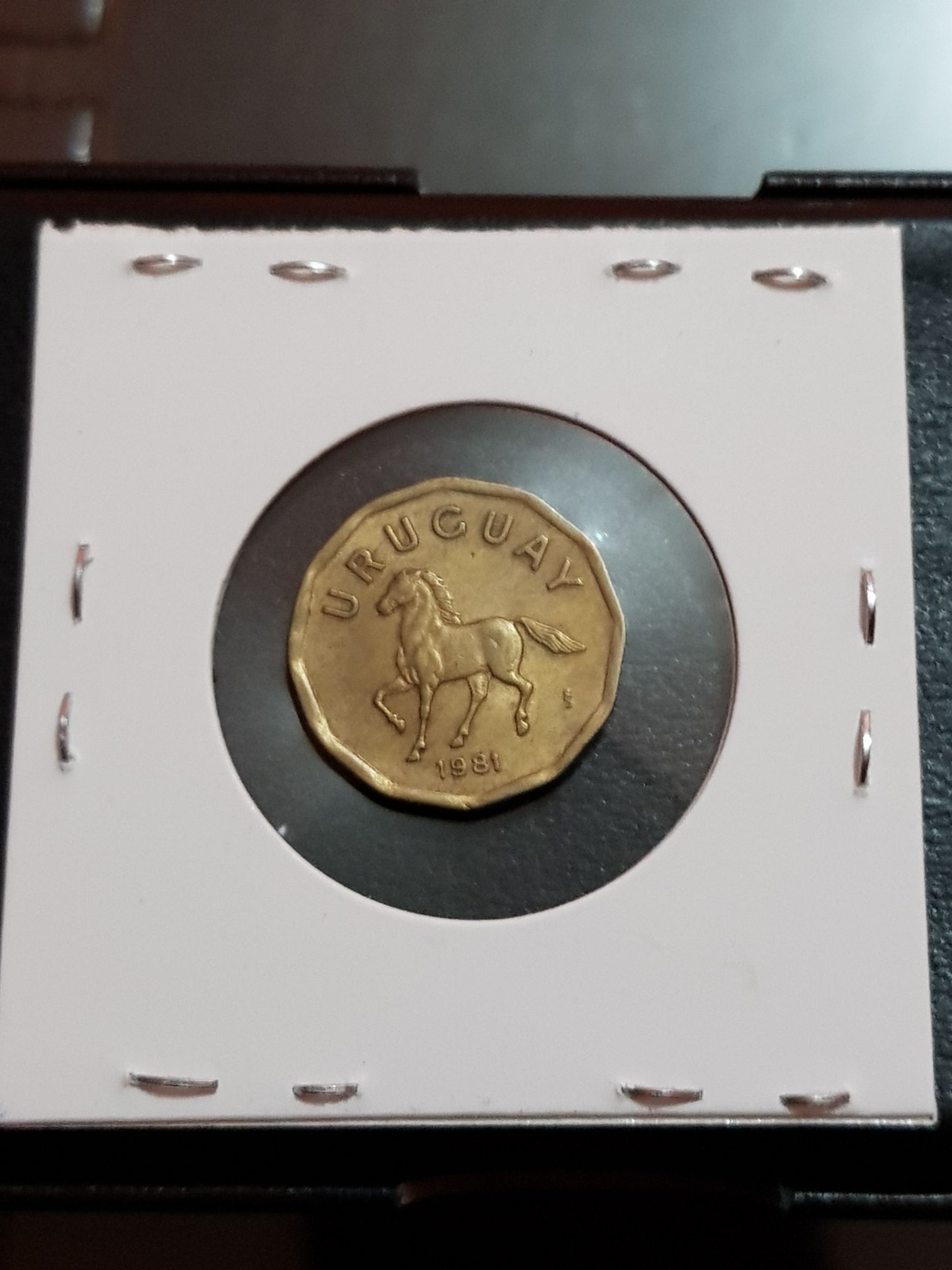 .1 Centesimos  coin collectible - Main Image 2