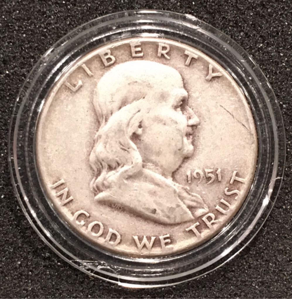 Book - Canadian Silver 10 Cent Coin