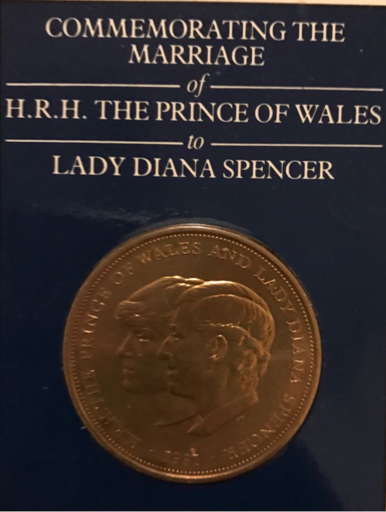 Roll Of Canadian 25 Cent Coins - Millenium