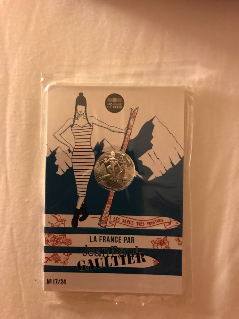 Book - Canadian Nickel 5 Cent Coin