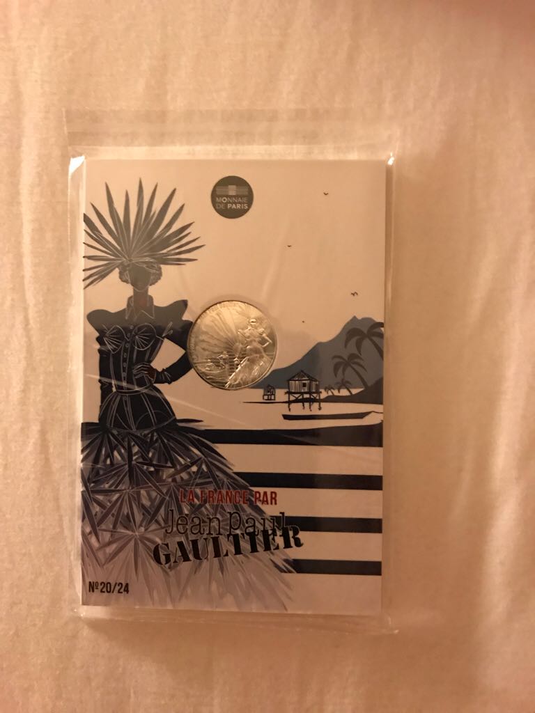 Canadian 100 Dollar Bank Note