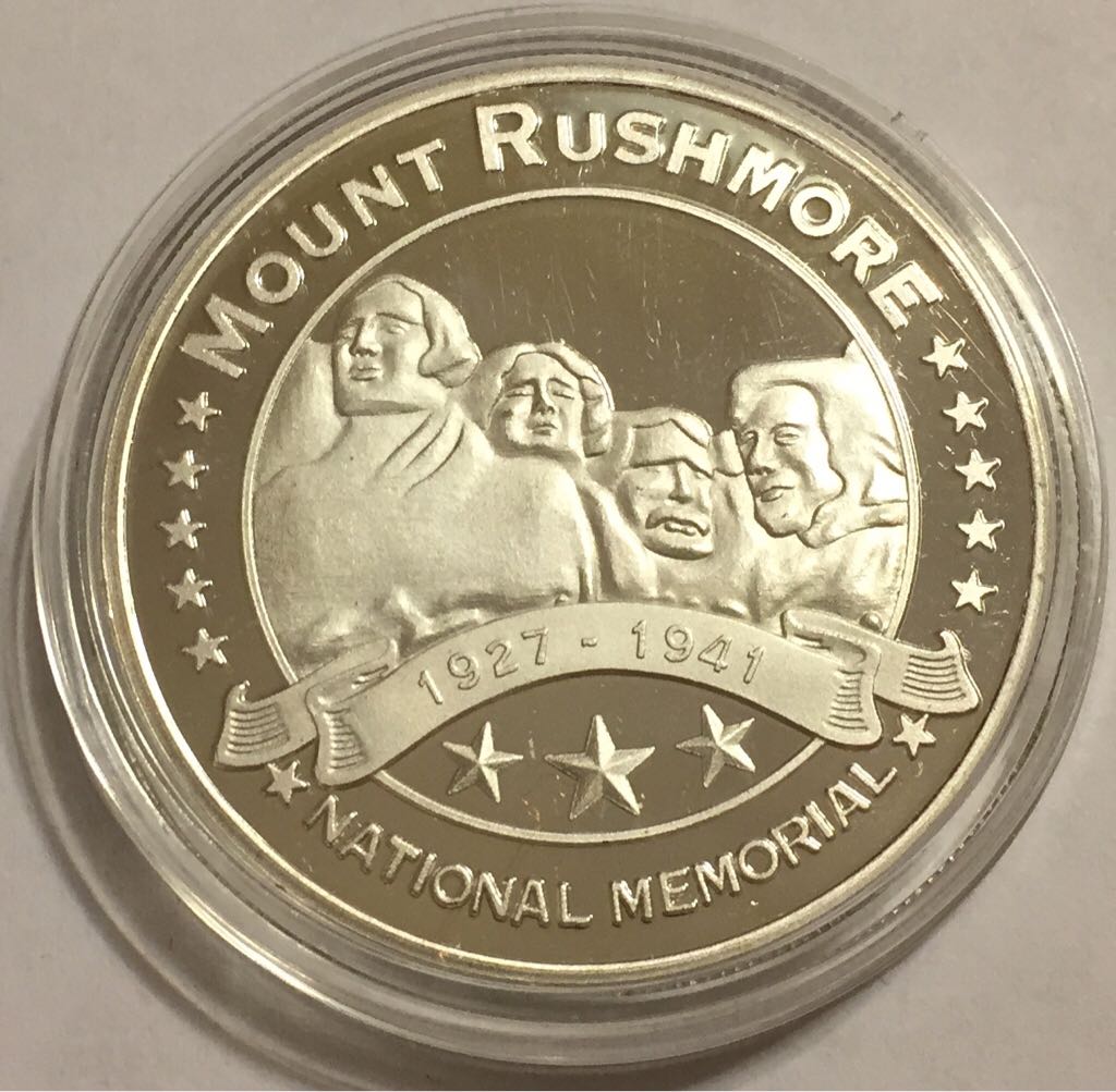 Constantine I Centenionalis AE3 (NGC) (4)