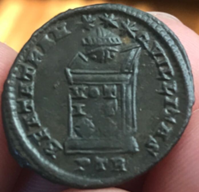 Constantine I Centenionalis AE3 (5)  coin collectible - Main Image 2