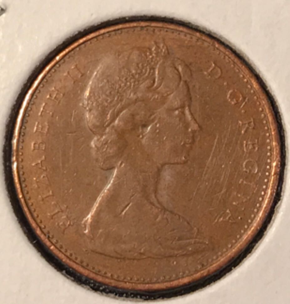 Canadian Silver 10 Cent Coin 1957